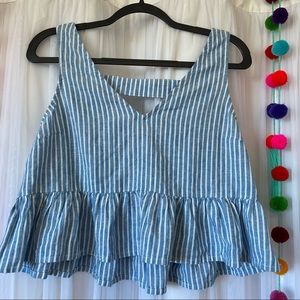 ABOUND size M ruffle cropped tank